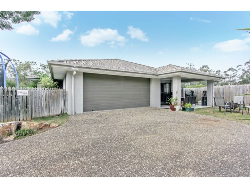 13 Berkeley Circuit, Bellbird Park QLD 4300