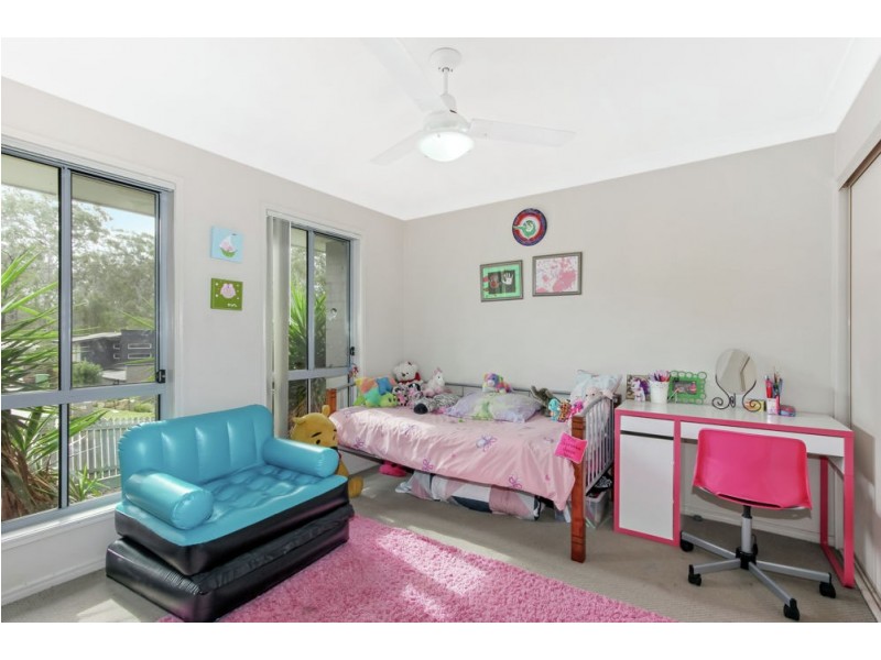 13 Berkeley Circuit, Bellbird Park QLD 4300