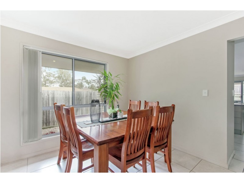 13 Berkeley Circuit, Bellbird Park QLD 4300