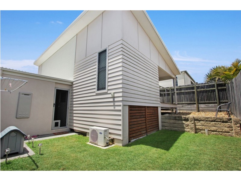 19 Wimbledon Street, Springfield Lakes QLD 4300