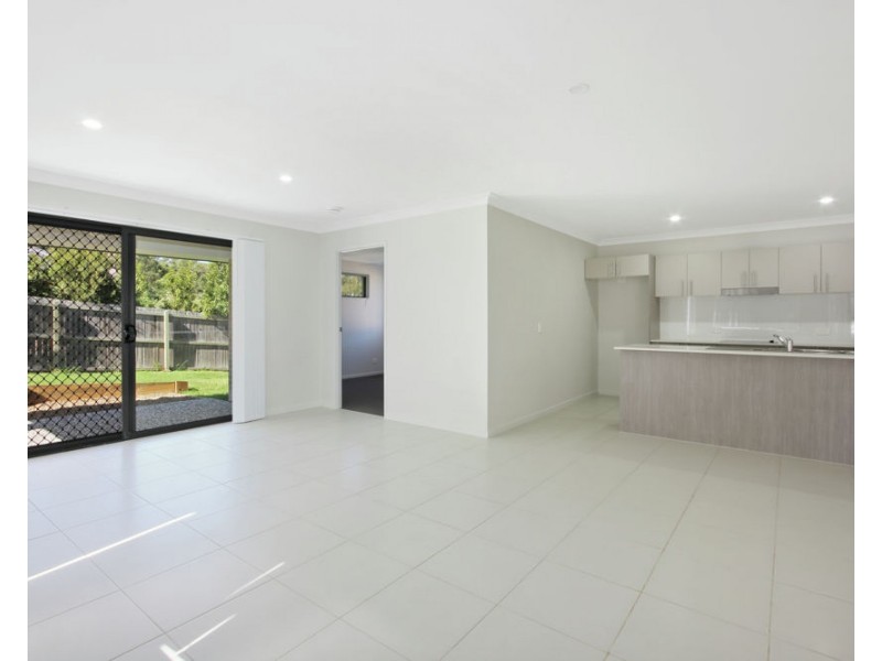 28a Janelle St, Bellbird Park QLD 4300
