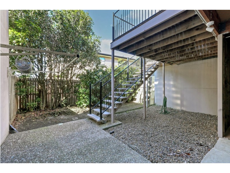 13 Creekside Drive, Springfield Lakes QLD 4300