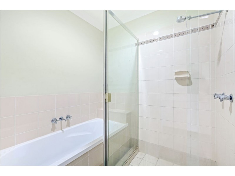 13 Creekside Drive, Springfield Lakes QLD 4300