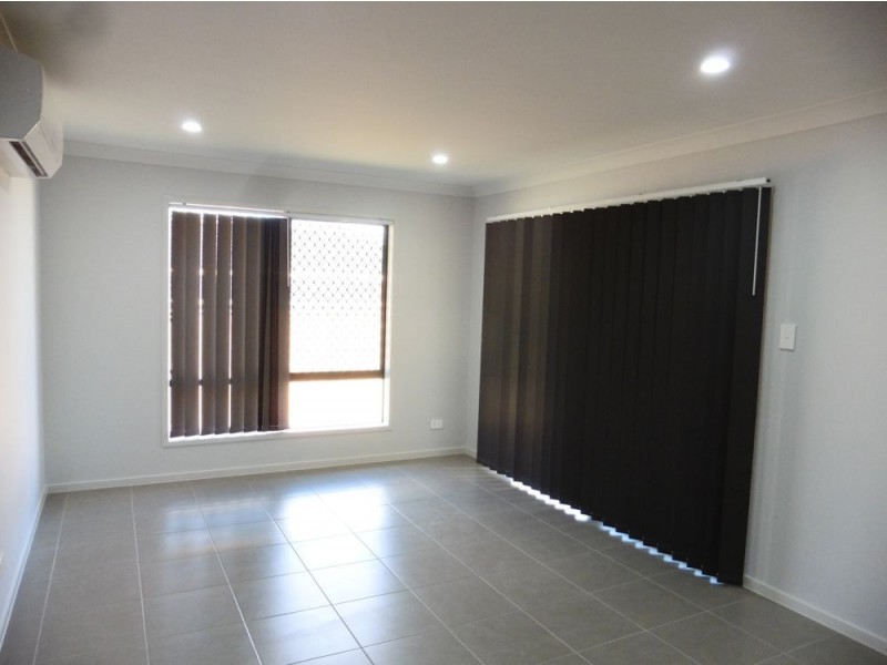 7 Ezra Court, Karalee QLD 4306