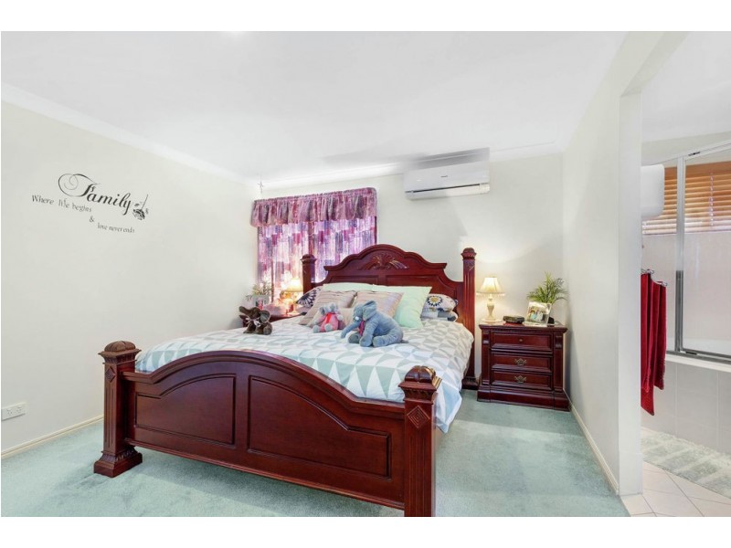 35 Swallowtail Crescent, Springfield Lakes QLD 4300