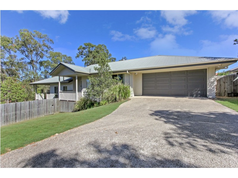 13 Shallow Bay Drive, Springfield Lakes QLD 4300