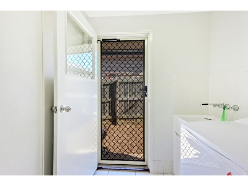 13 Shallow Bay Drive, Springfield Lakes QLD 4300
