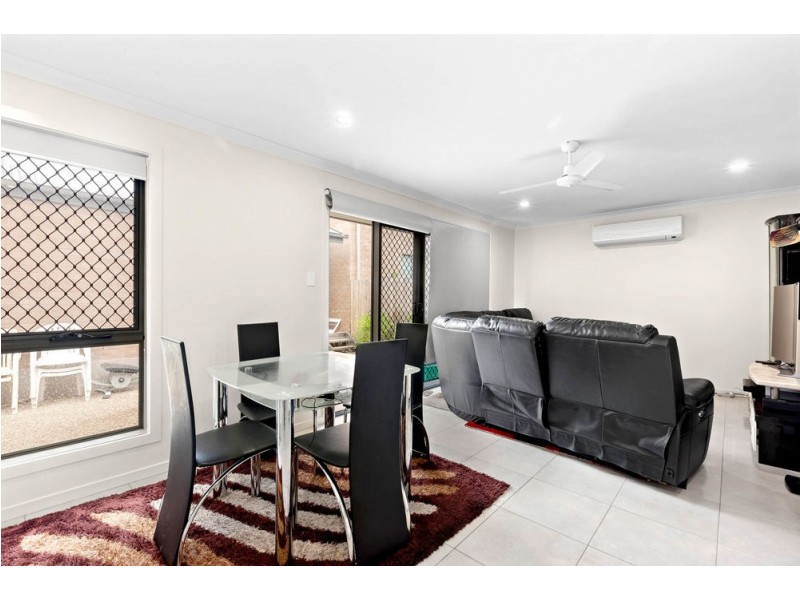 98 Lamington Dr, Redbank Plains QLD 4301