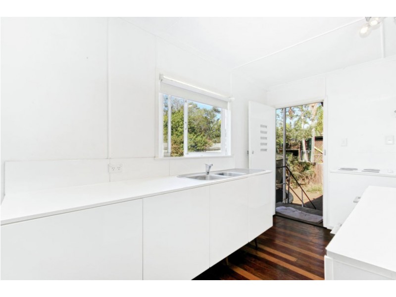 32 Bertha Street, Goodna QLD 4300