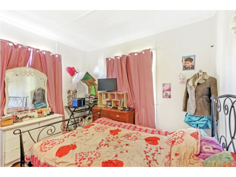 32 Bertha Street, Goodna QLD 4300