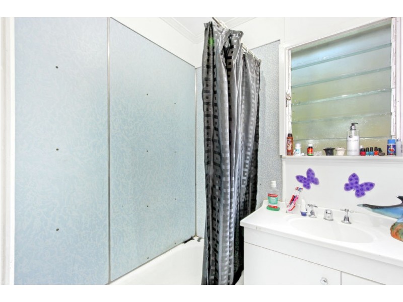 32 Bertha Street, Goodna QLD 4300