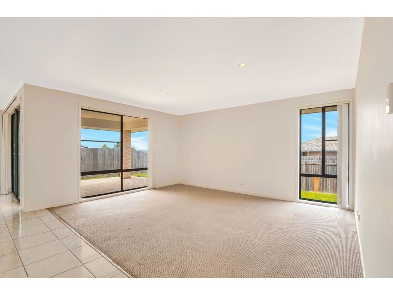 75 Whitmore Crescent, Goodna QLD 4300