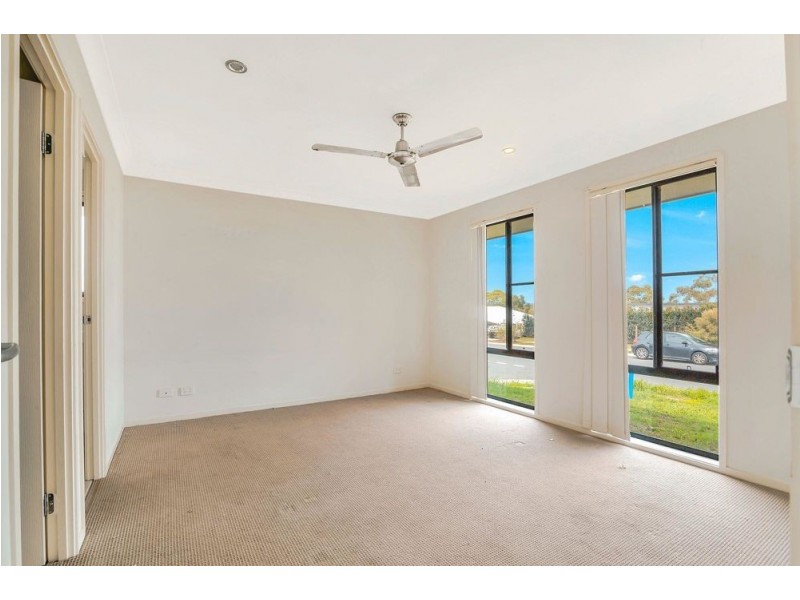 75 Whitmore Crescent, Goodna QLD 4300