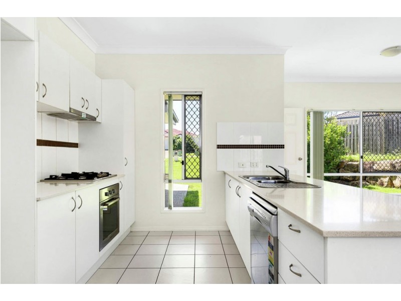 15 Lovely Court, Redbank Plains QLD 4301