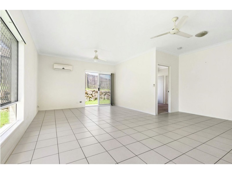 15 Lovely Court, Redbank Plains QLD 4301