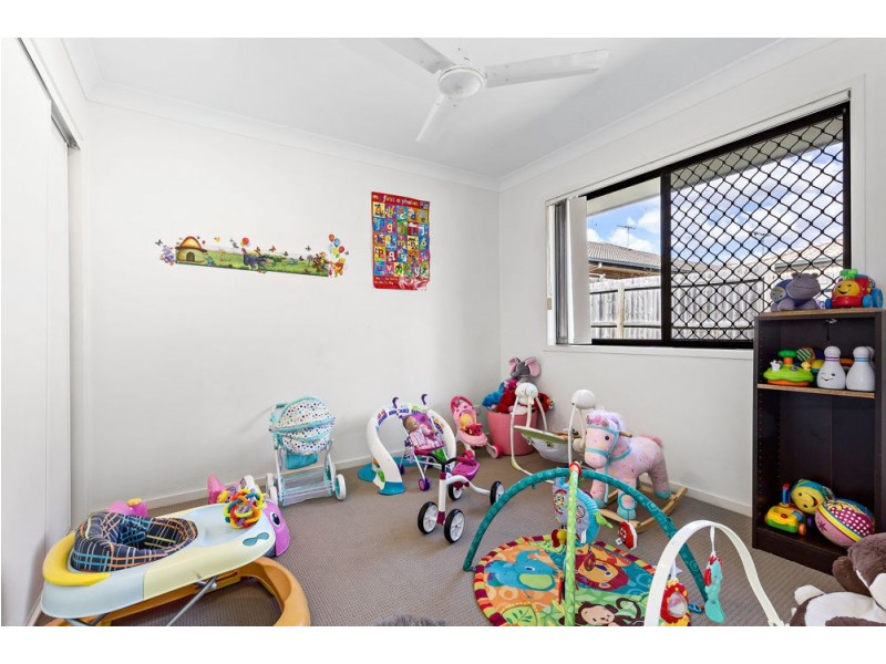 9 Polzin Drive, Goodna QLD 4300