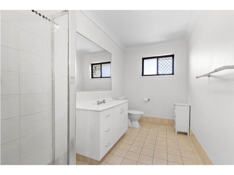 9 Polzin Drive, Goodna QLD 4300