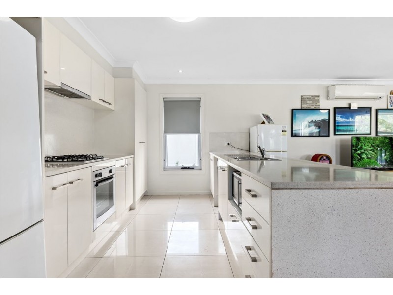 39 Cornelius Drive, Augustine Heights QLD 4300