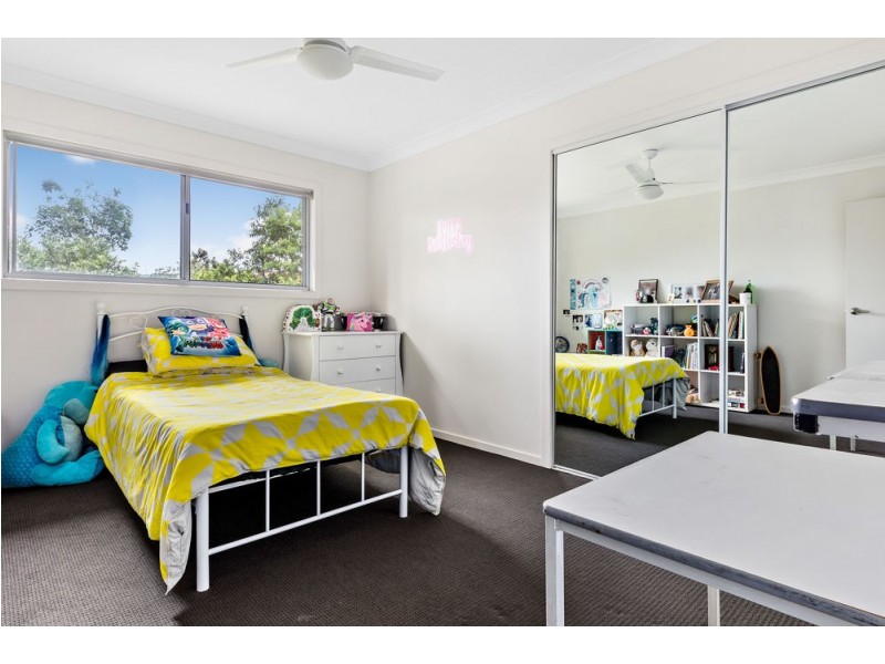 39 Cornelius Drive, Augustine Heights QLD 4300