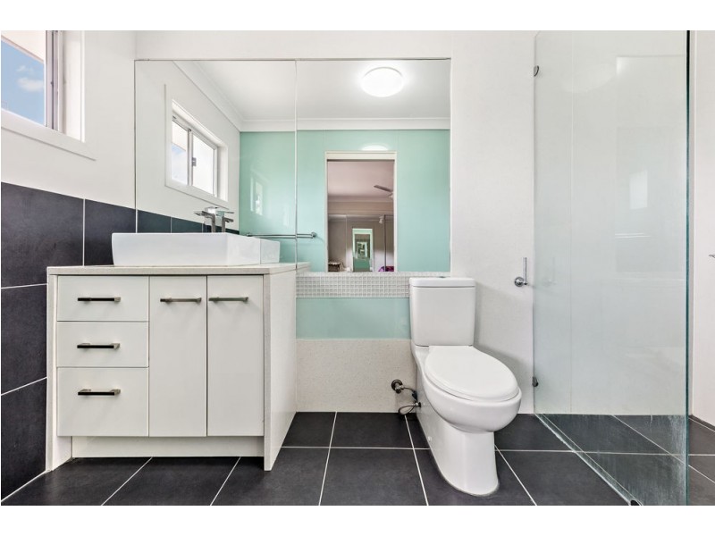 39 Cornelius Drive, Augustine Heights QLD 4300