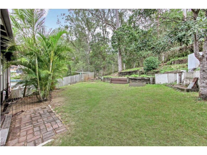 15 Sherwood Crescent, Bellbird Park QLD 4300