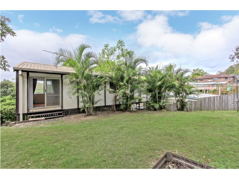 15 Sherwood Crescent, Bellbird Park QLD 4300