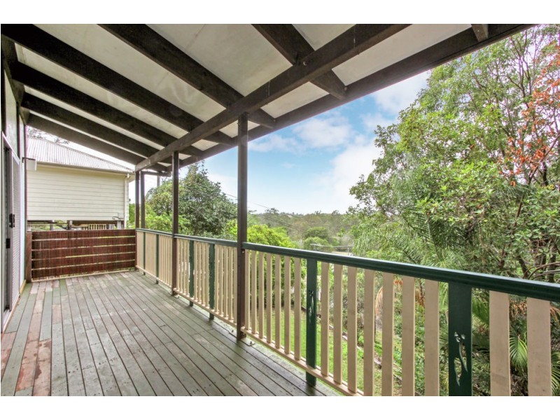 15 Sherwood Crescent, Bellbird Park QLD 4300
