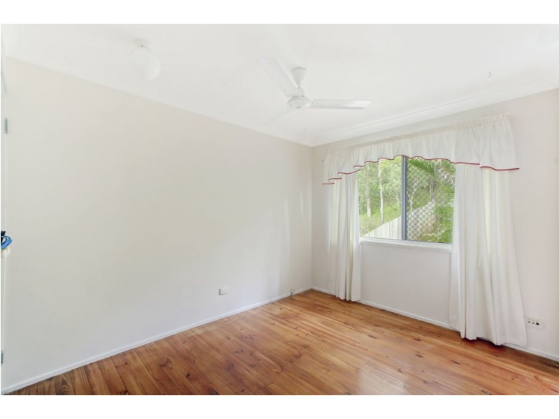 15 Sherwood Crescent, Bellbird Park QLD 4300