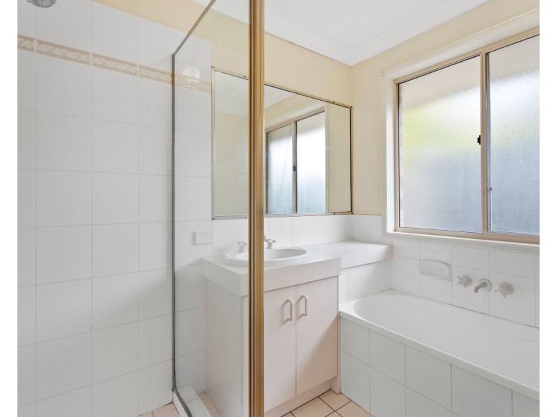 6 Opal Place, Springfield QLD 4300