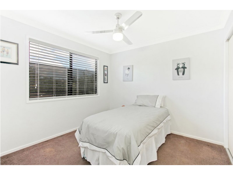 9 Forest Ridge Court, Springfield Lakes QLD 4300