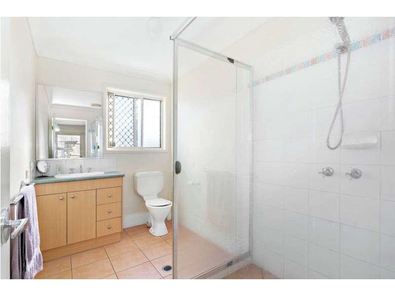 8 Moselle Street, Springfield QLD 4300