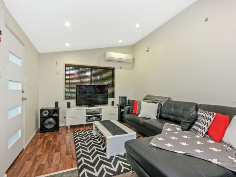 25 Bertha Street, Goodna QLD 4300