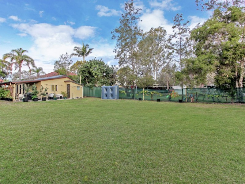 25 Bertha Street, Goodna QLD 4300