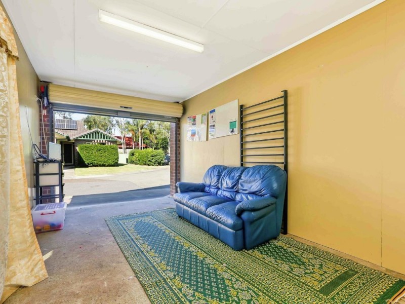 6/3 Spalding Cres, Goodna QLD 4300