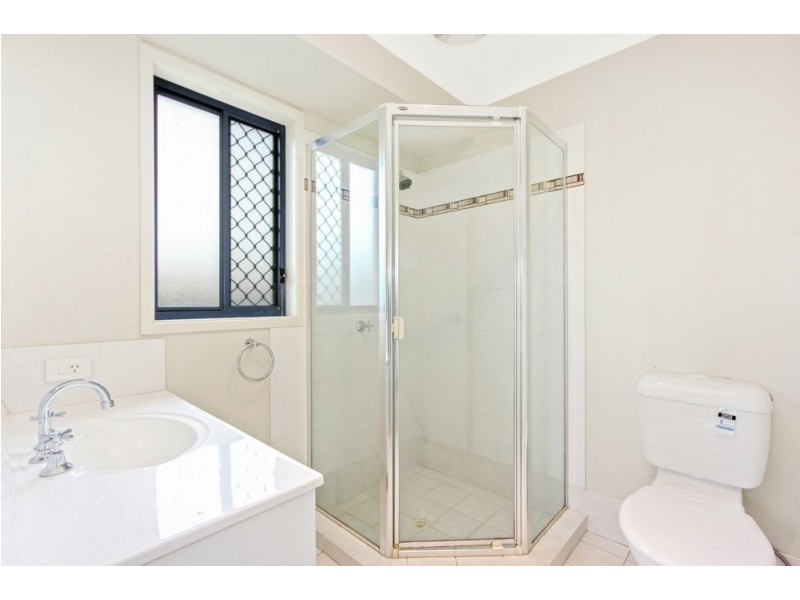 13 Caper Close, Springfield Lakes QLD 4300