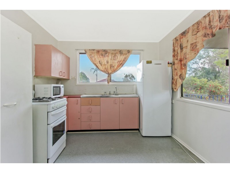 8 Cramp Street, Goodna QLD 4300