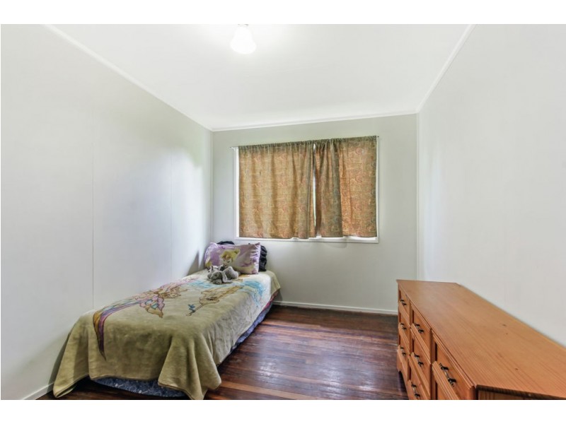 8 Cramp Street, Goodna QLD 4300
