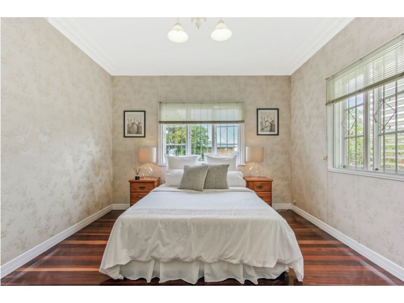 12 Booval Street, Booval QLD 4304