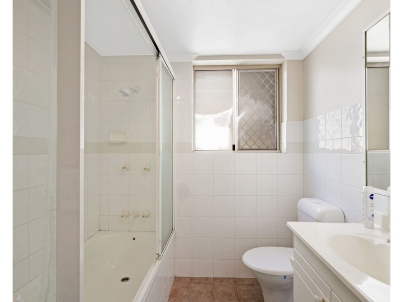 4/15 Lima Street, Auchenflower QLD 4066