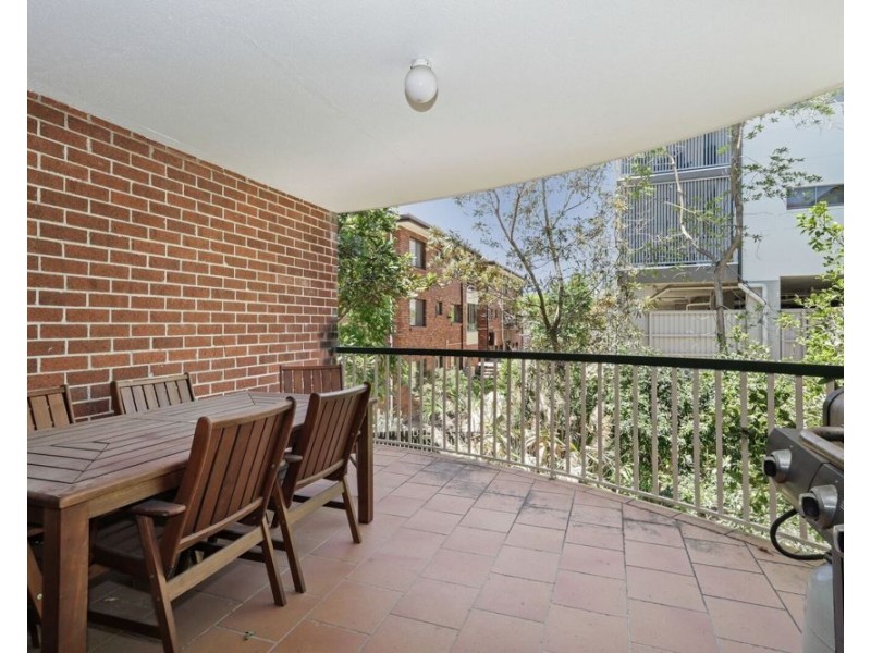 4/15 Lima Street, Auchenflower QLD 4066