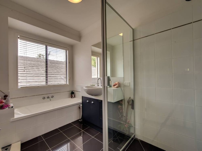 14 Ash Avenue, Springfield Lakes QLD 4300