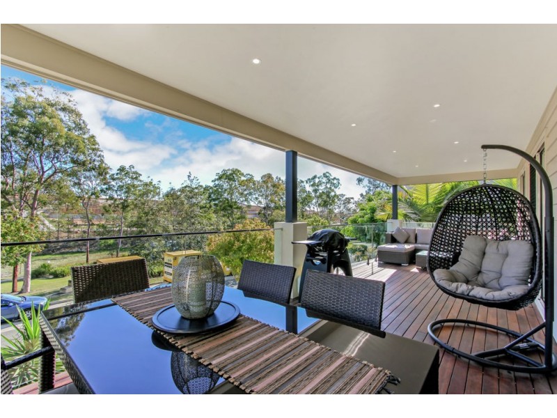 5 Waterside Drive, Springfield Lakes QLD 4300