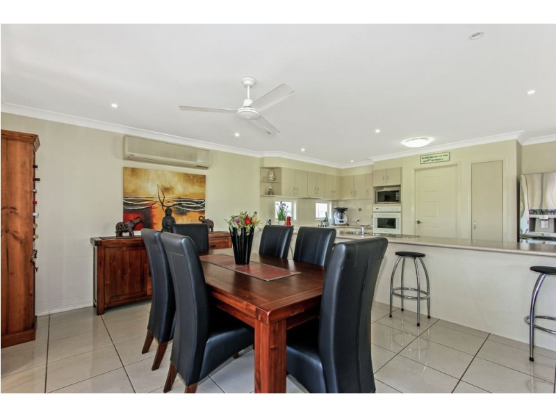 5 Waterside Drive, Springfield Lakes QLD 4300