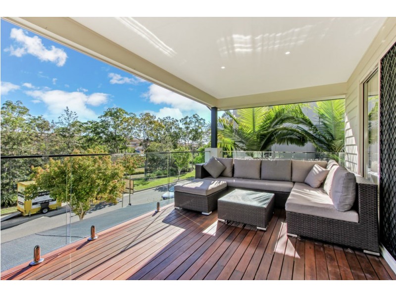 5 Waterside Drive, Springfield Lakes QLD 4300