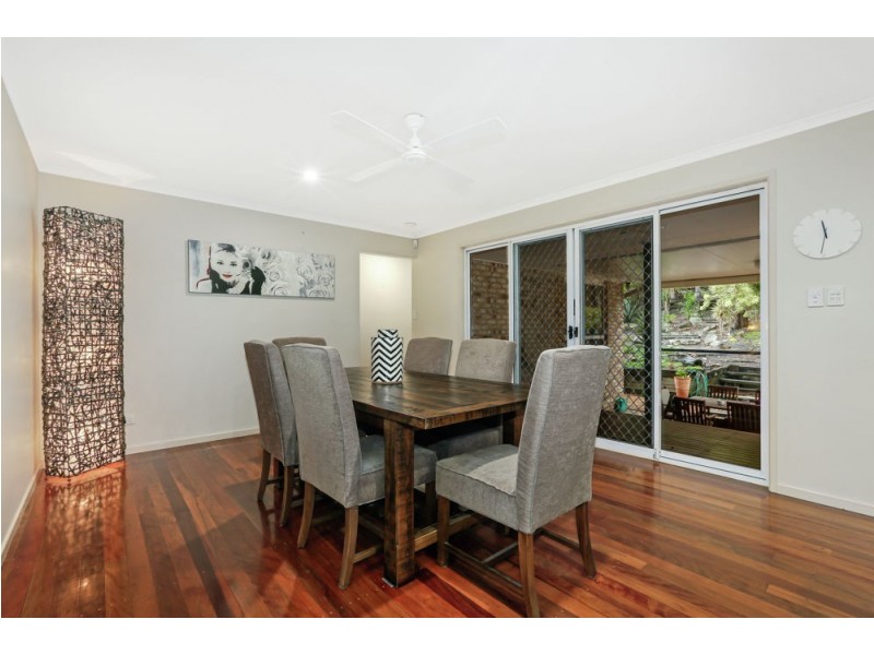 60 Cairns Road, Camira QLD 4300