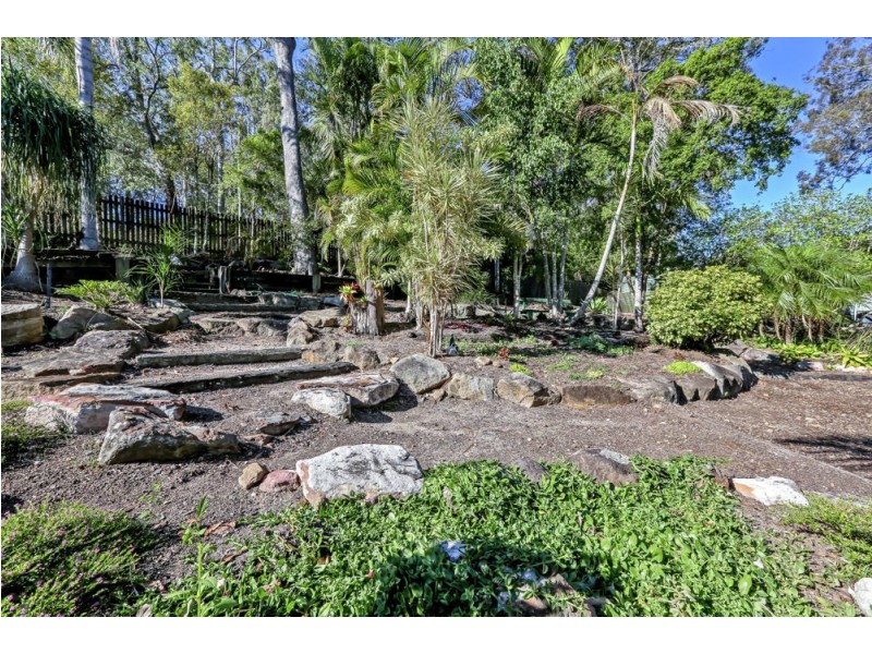 60 Cairns Road, Camira QLD 4300