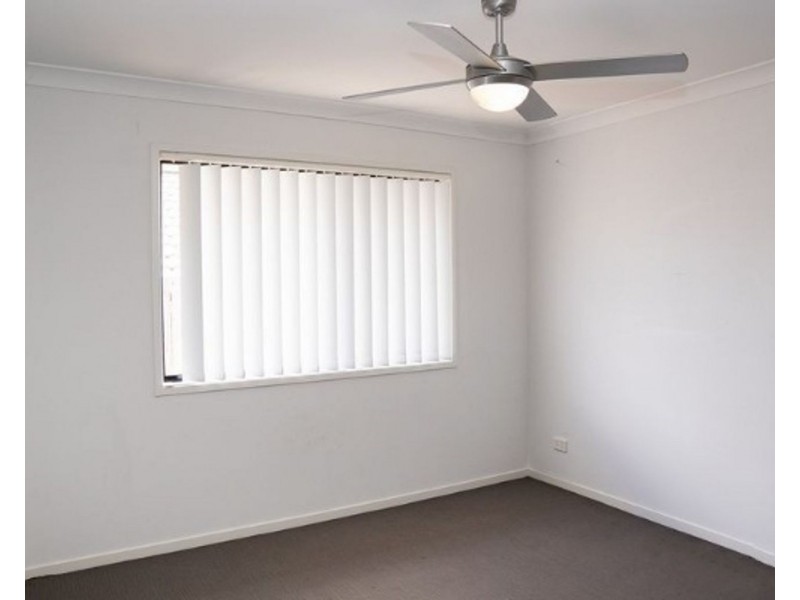 35 Basil Street, Springfield Lakes QLD 4300