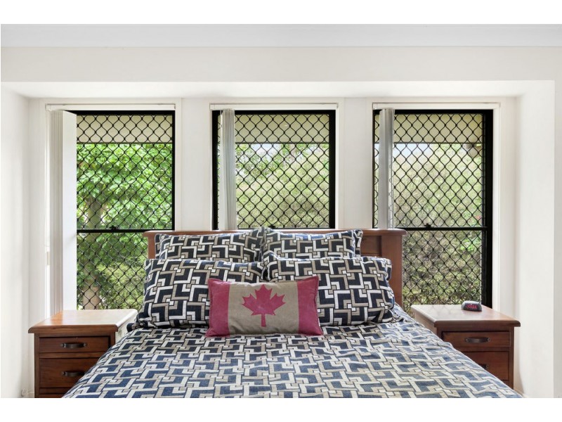 9 Wanderer Crescent, Springfield Lakes QLD 4300