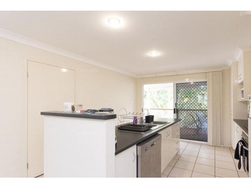 15 Periwinkle Lane, Springfield Lakes QLD 4300