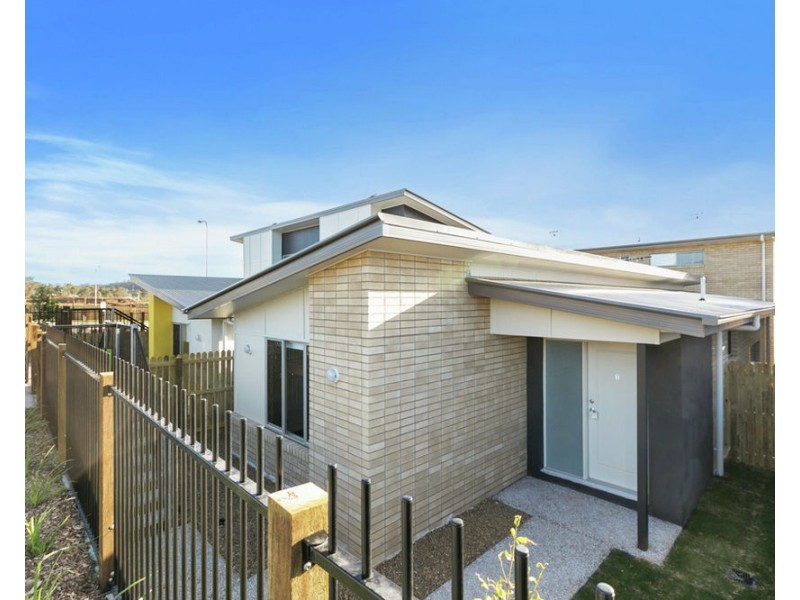 1/93 Lamington Drive, Redbank Plains QLD 4301